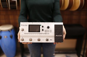 Купить Mooer GE250 - процессор эффектов недорого в магазине Ловец